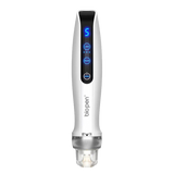 Bio Pen Q2 de Dr. Pen, pluma de microneedling con EMS y luz LED sobre base de carga