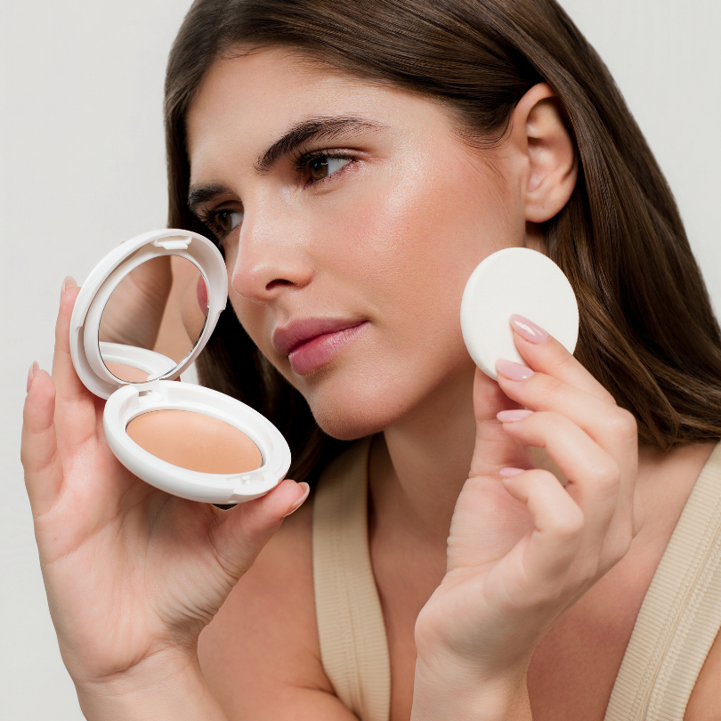 PBT Skinlab Soleas Compacto Make Up SPF50 Light 01 7 g — Soleas PBT Skinlab