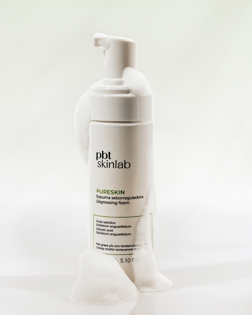 Pureskin Espuma Seborreguladora PBT Skinlab — piel grasa