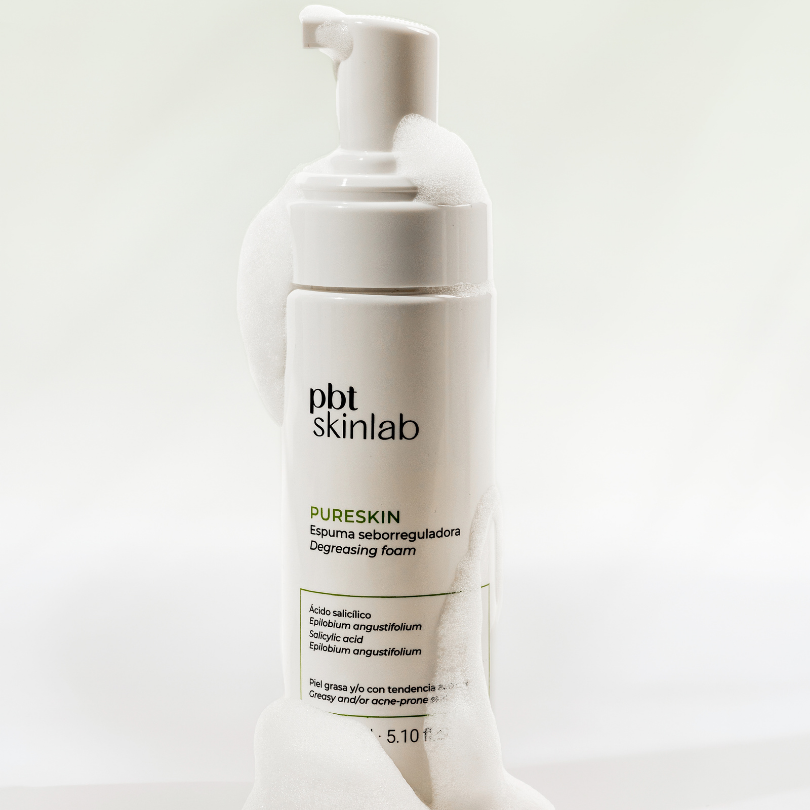 Pureskin Espuma Seborreguladora PBT Skinlab — piel grasa
